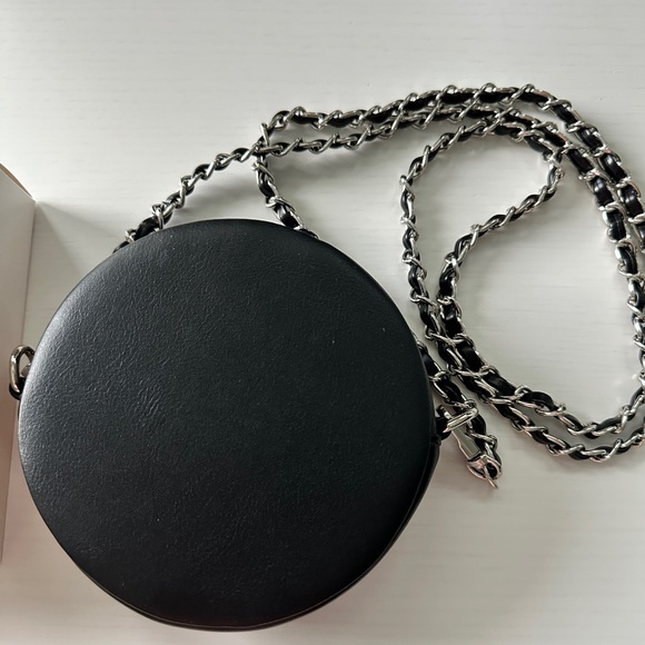 Dior Beauty Vanity Round Purse - Picture 2 of 10